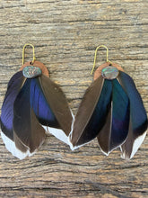 Load image into Gallery viewer, Midnight Drift Opal, Duck and Walnut Wood