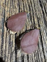 Load image into Gallery viewer, Red Ember Pearl