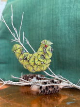 Load image into Gallery viewer, Featherdale Christmas Ornaments - Decorative Pea Bird

