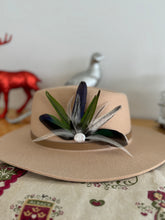 Load image into Gallery viewer, Australiana Southern Lights Hat Pin with Large Freshwater Keshi Pearl (eclectus parrot)
