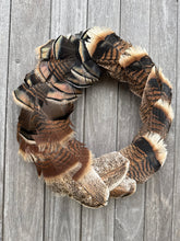 Load image into Gallery viewer, Country Charm Wreath
