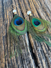 Load image into Gallery viewer, Kings on natural clay bead

