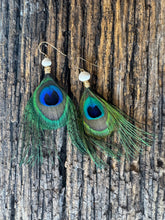 Load image into Gallery viewer, Kings on natural clay bead
